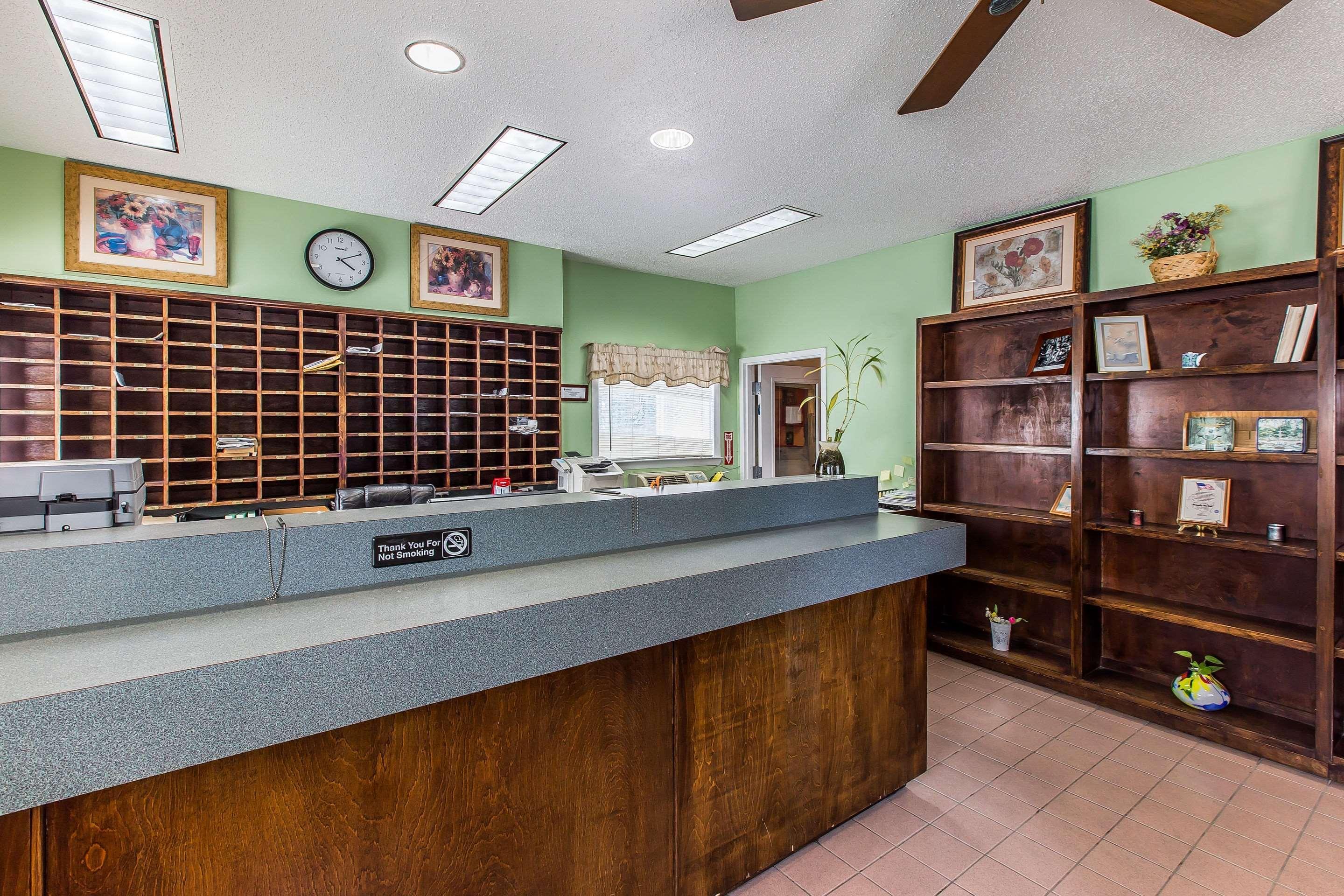 Suburban Studios Abercorn Savannah Ngoại thất bức ảnh