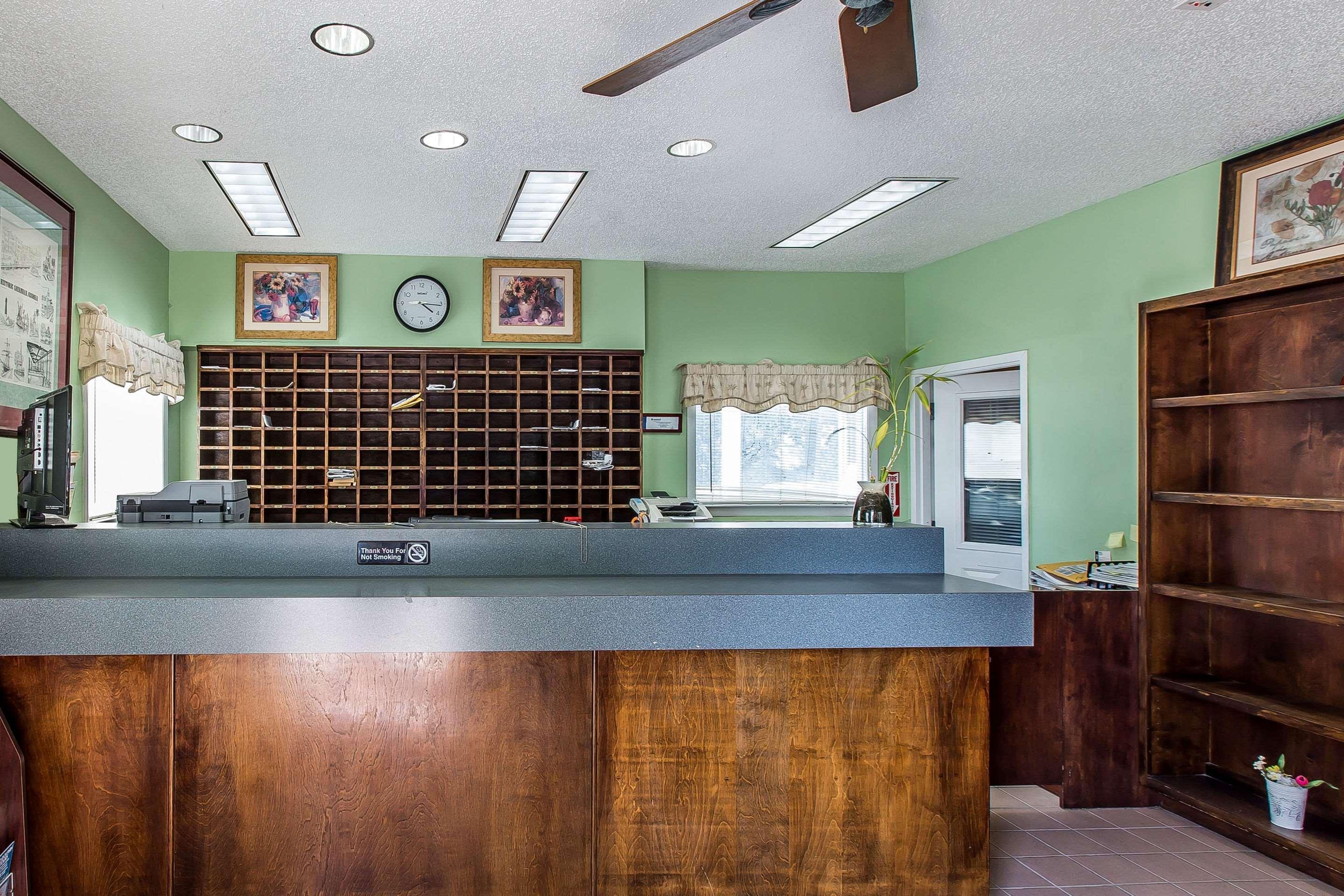 Suburban Studios Abercorn Savannah Ngoại thất bức ảnh